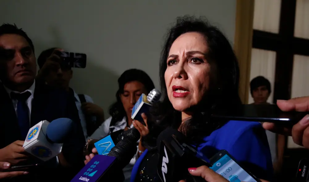 La ministra Gloria Montenegro sostuvo que en Fuerza Popular podrían estar autoeliminándose del escenario político. Foto: La República. La ministra Gloria Montenegro sostuvo que en Fuerza Popular podrían estar autoeliminándose del escenario político. Foto: La República.