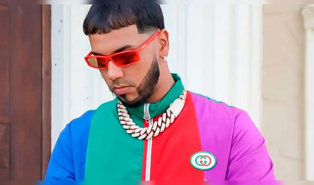 La pareja de Karol G se muestra en un lujoso auto tras el éxito en vistas de último videoclip La pareja de Karol G se muestra en un lujoso auto tras el éxito en vistas de último videoclip