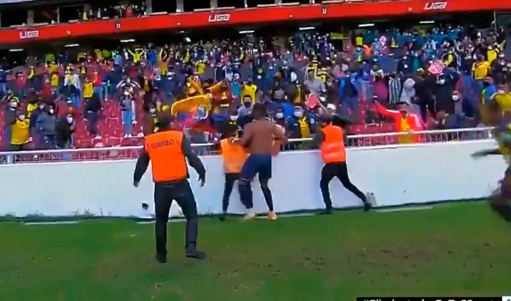 Estrada anotó el 2-0 final a los 95', resultado que le permitió a Ecuador sumar 12 puntos. Foto: captura TyC Sports