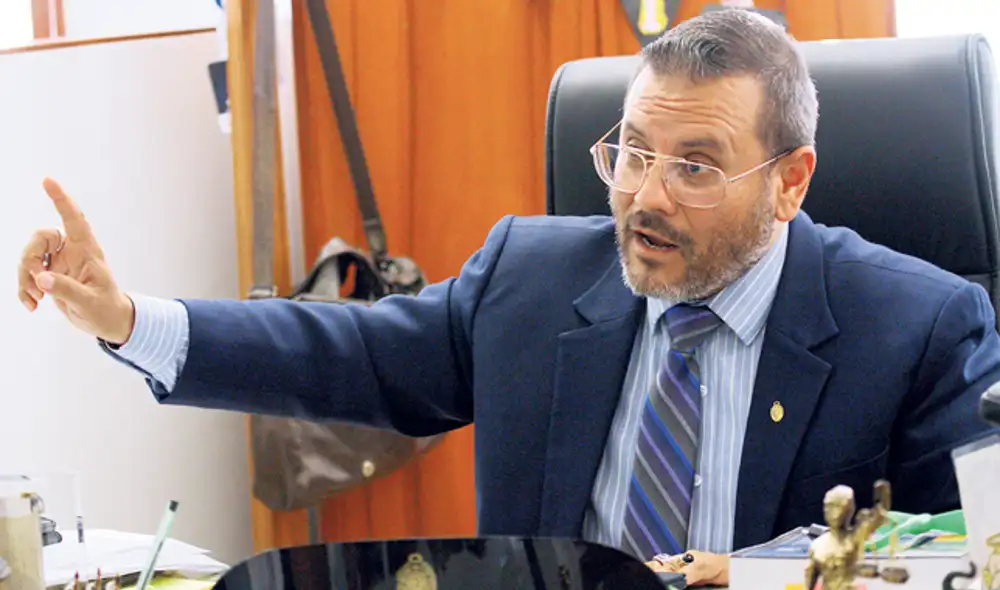 En acción. Fiscal superior Martín Salas logró prisión para Cuba. (Foto: Virgilio Grajeda)