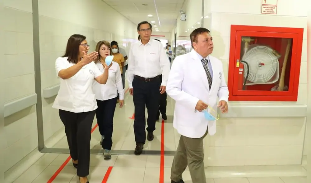 Vizcarra supervisó hospital en Ate para atención por coronavirus Vizcarra supervisó hospital en Ate para atención por coronavirus