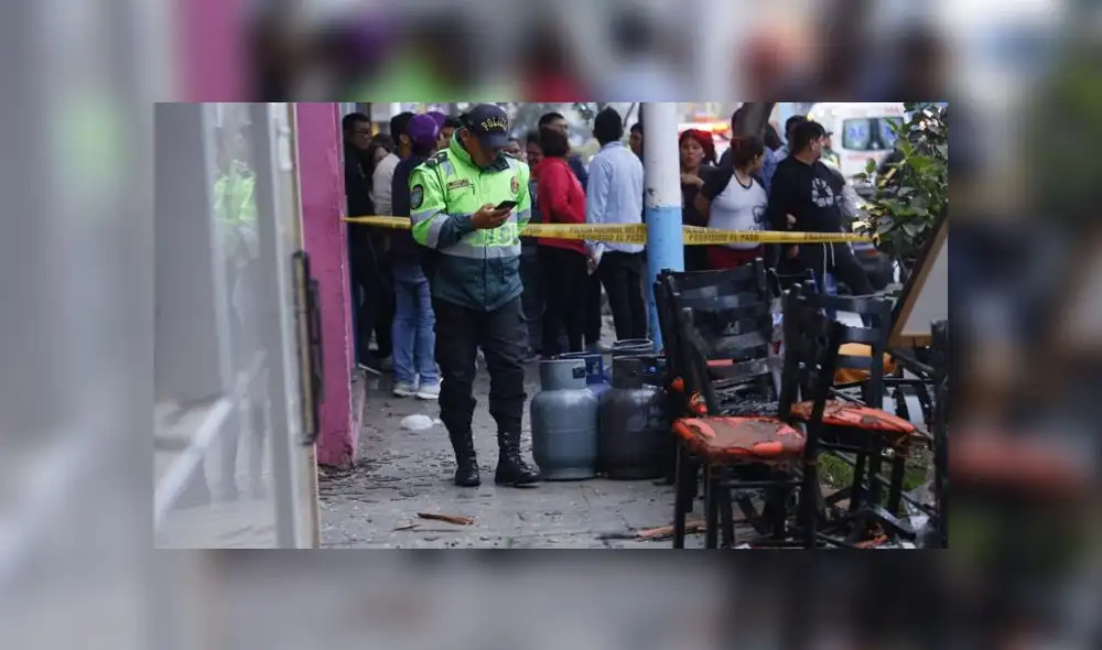 Bomberos atendieron emergencia, mientras que ambulancias SAMU y patrulleros de la Policía y Serenazgo trasladaron a los heridos a hospitales. (Foto: Flavio Matos / La República)
