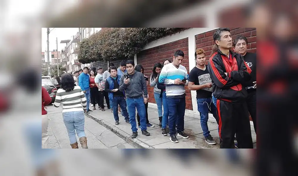 Elecciones 2018: colas de 15 cuadras en colegio Hipólito Unanue de Cercado de Lima [FOTOS]