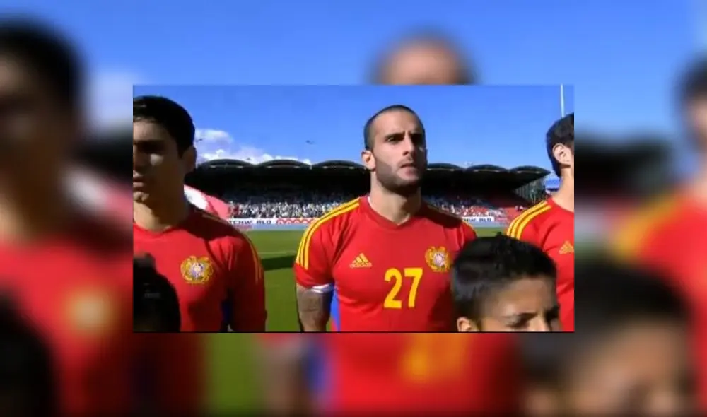 En el 2014, el atacante hizo su debut con la selección de Armenia. En el 2014, el atacante hizo su debut con la selección de Armenia.