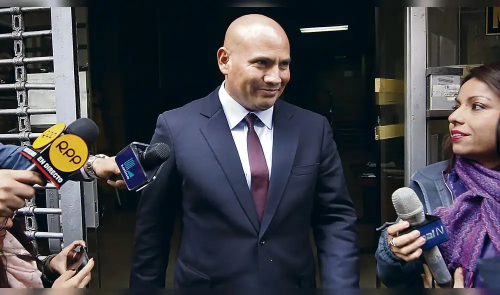 Alas Peruanas transfería dinero a empresas del fujimorista Joaquín Ramírez Alas Peruanas transfería dinero a empresas del fujimorista Joaquín Ramírez