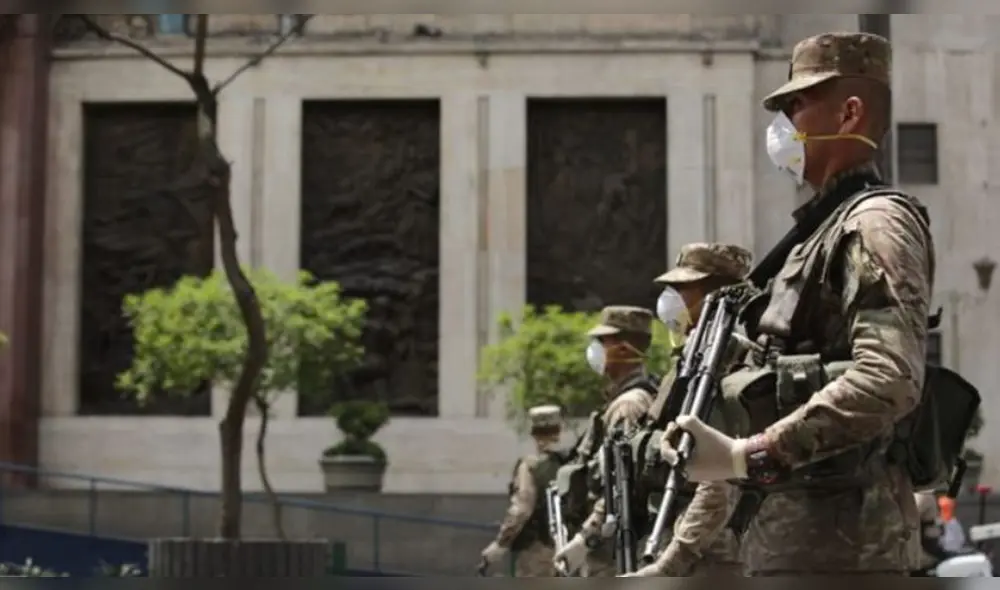 Comandos de las Fuerzas Armadas están tomando medidas de precaución para evitar más contagios de sus integrantes. (Foto: Captura de video) Comandos de las Fuerzas Armadas están tomando medidas de precaución para evitar más contagios de sus integrantes. (Foto: Captura de video)