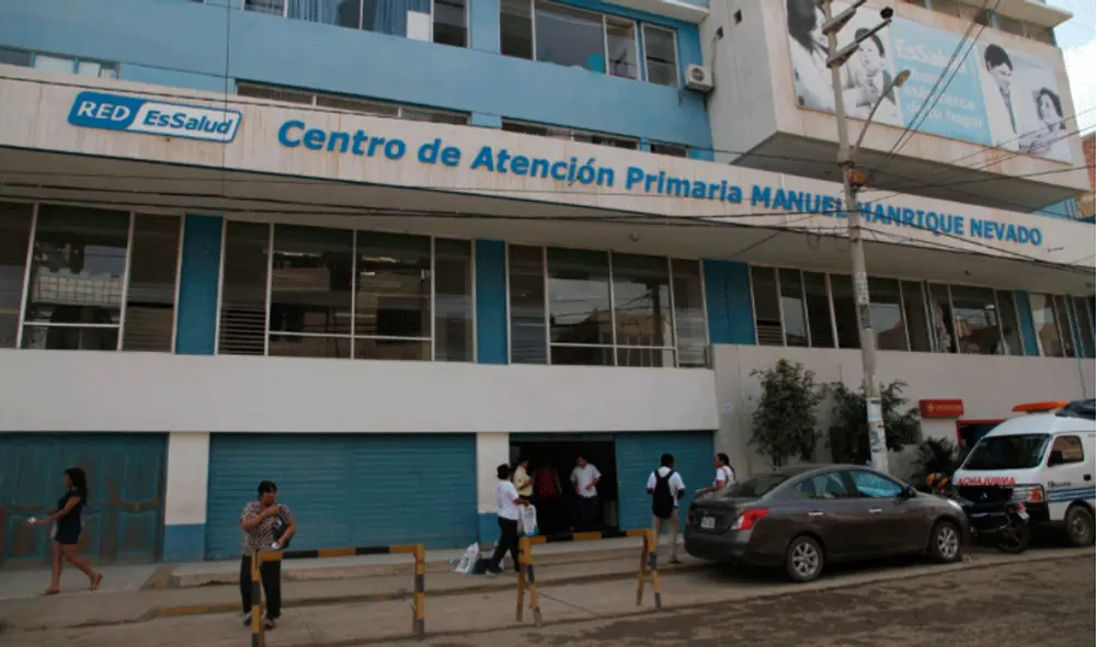 EsSalud señaló que los establecimientos de salud operan como Punto COVID. Foto: La República. EsSalud señaló que los establecimientos de salud operan como Punto COVID. Foto: La República.