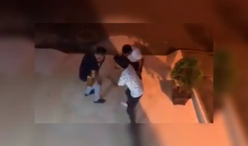 Facebook viral: pensó que su enamorado le dedicaría una romántica serenata, pero ocurrió lo contrario [VIDEO]