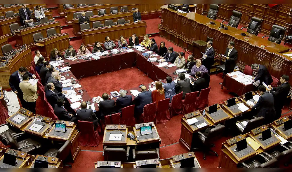 Fuerza Popular y el Apra vuelven a proteger al fiscal Pedro Chávarry