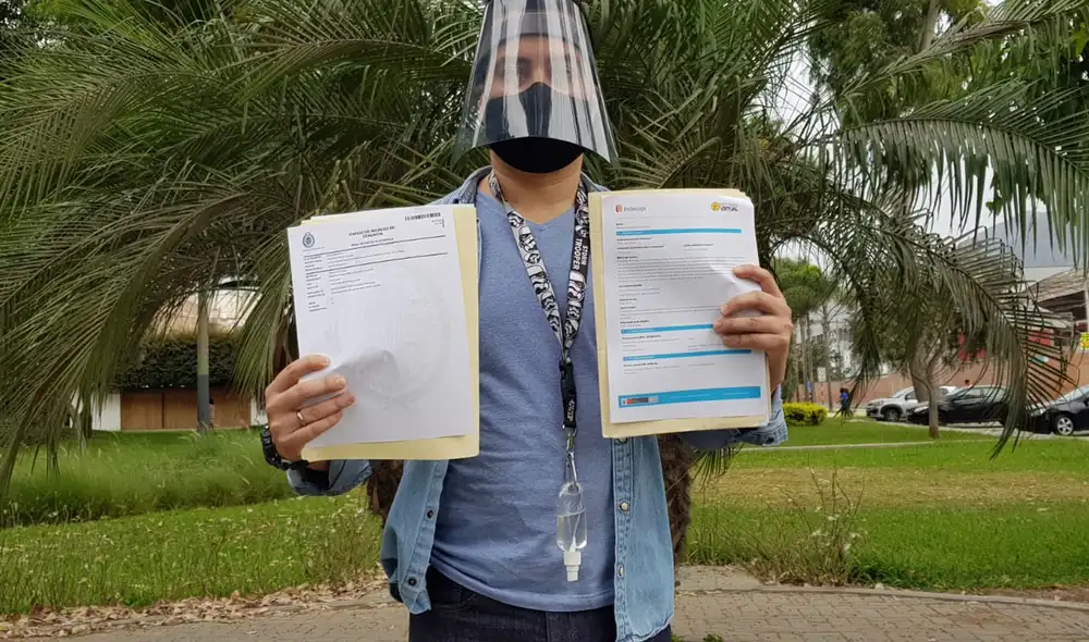 Hombre es víctima de suplantación de identidad. Foto: María Pía Ponce / URPI-GLR Hombre es víctima de suplantación de identidad. Foto: María Pía Ponce / URPI-GLR