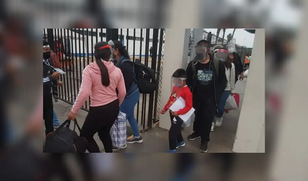 Usuarios contaron cómo fue viajar este 28 de julio con los nuevos protocolos. (Foto: Grace Mora / URPI - GLR) Usuarios contaron cómo fue viajar este 28 de julio con los nuevos protocolos. (Foto: Grace Mora / URPI - GLR)