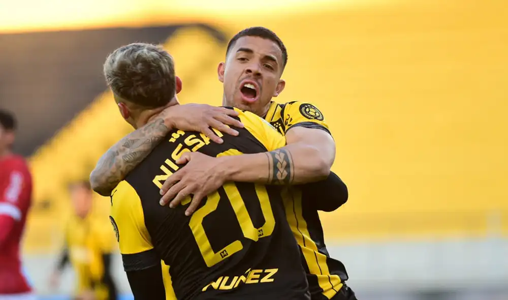 Peñarol vs. Rentistas EN VIVO: juegan por la fecha 6 del Torneo Apertua de Uruguay. Foto: @padreydecanocom Peñarol vs. Rentistas EN VIVO: juegan por la fecha 6 del Torneo Apertua de Uruguay. Foto: @padreydecanocom