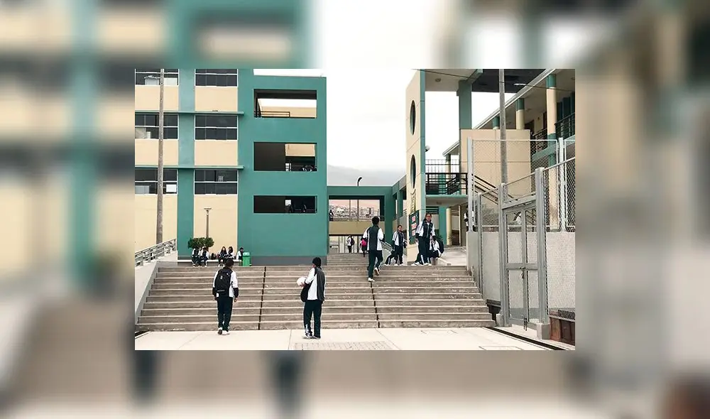 con problemas. Clases no pueden reiniciarse en el valle de Tambo debido a las protestas de opositores a proyecto minero. con problemas. Clases no pueden reiniciarse en el valle de Tambo debido a las protestas de opositores a proyecto minero.