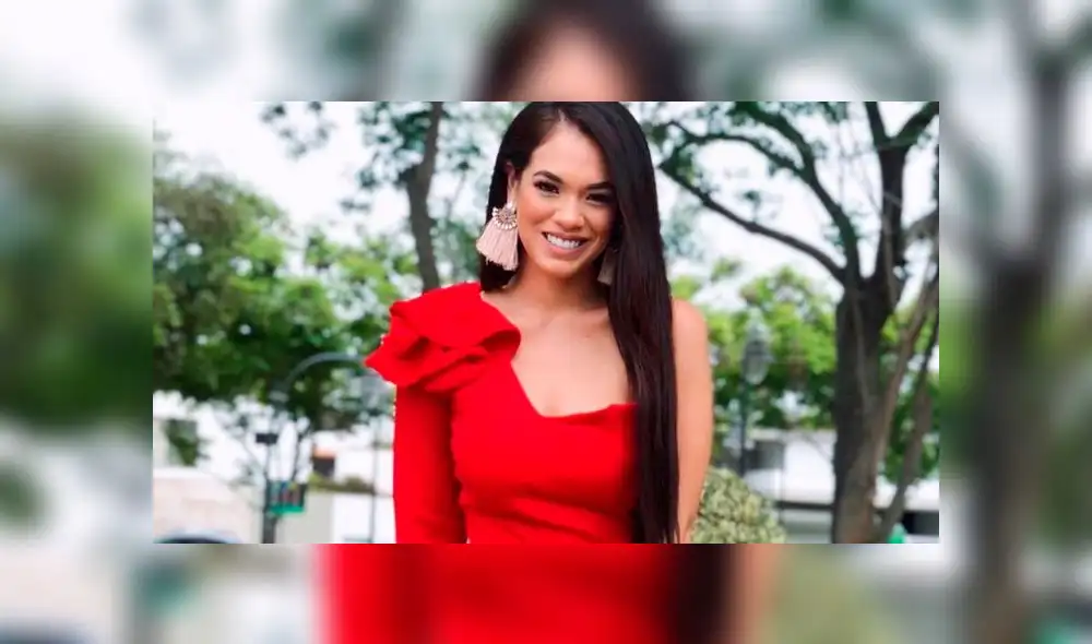 Jazmín Pinedo enciende Instagram al grabarse en bata [VIDEO]