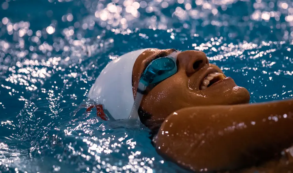 La historia del para nadador de solo 15 años competirá por primera vez en unos Juegos Olímpicos. “Soy un triunfador, vencedor de límites”. (FOTO: GLR).