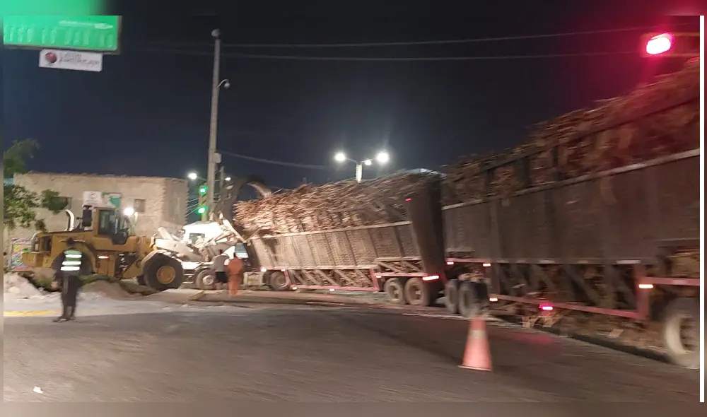 La Policía de Tránsito intervino en la zona ante el reclamo de los transportista. Foto: TVI Noticias