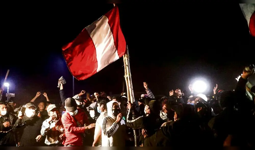 en escalada. Los conflictos tienen esa característica, a uno le sigue otro, los demandantes se percatan que pueden conseguir sus exigencias por la protesta.