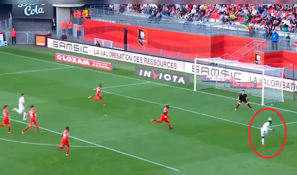 YouTube: Mario Balotelli y el golazo de misil que casi le rompe el arco al Rennes [VIDEO]