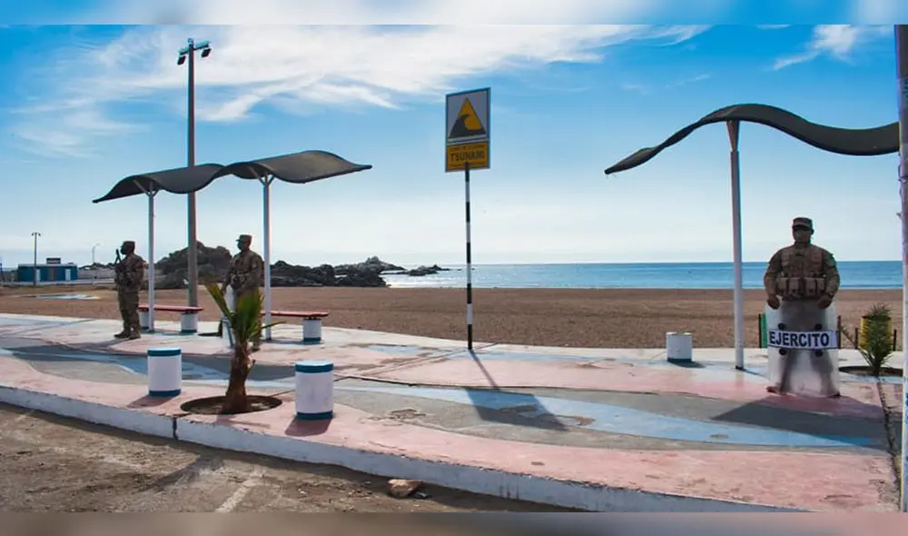 Soldados resguardan las tres playas de la ciudad de Ilo en Moquegua. Foto: Municipalidad de Ilo.