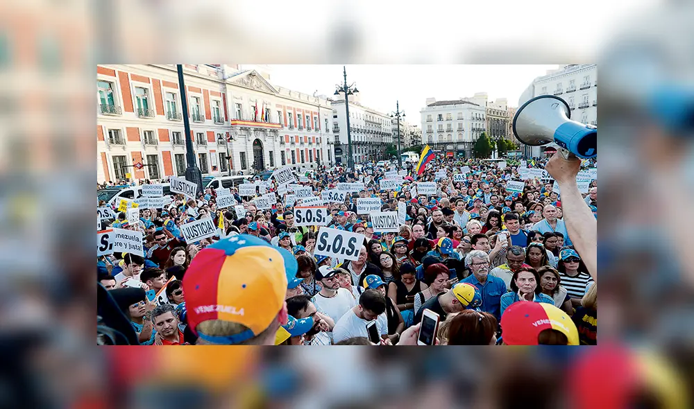 incesante. Representantes de decenas de naciones le exigen al presidente Nicolás Maduro resolver la grave crisis que sufren sus conciudadanos. incesante. Representantes de decenas de naciones le exigen al presidente Nicolás Maduro resolver la grave crisis que sufren sus conciudadanos.