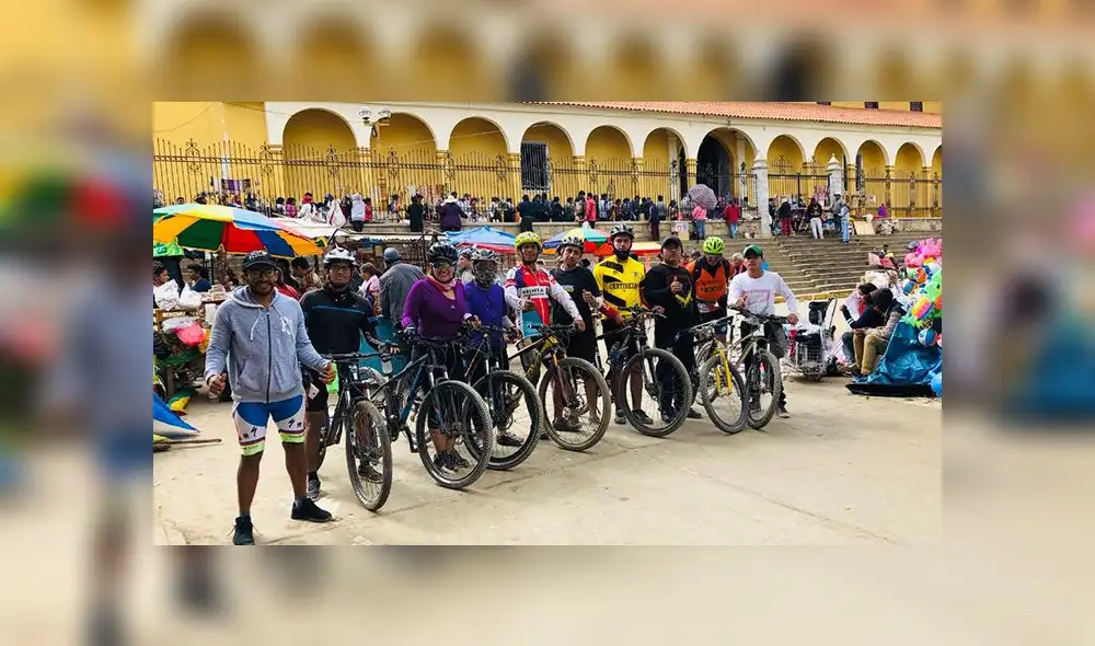 Ciclistas peregrinan para ver al Señor Cautivo de Ayabaca