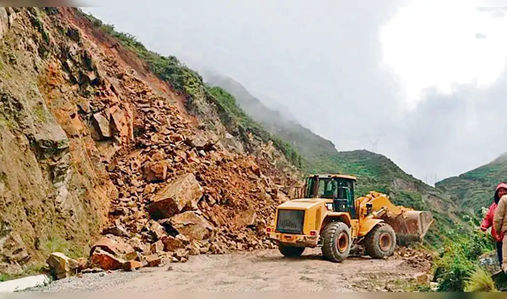 Acción. Transportes tiene maquinaria para limpieza de vías. Acción. Transportes tiene maquinaria para limpieza de vías.