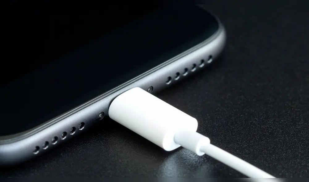 De esta manera un cable Lightning de Apple puede hackear tu computadora.