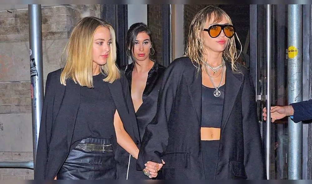 Miley Cyrus y Kaitlynn Carter Miley Cyrus y Kaitlynn Carter