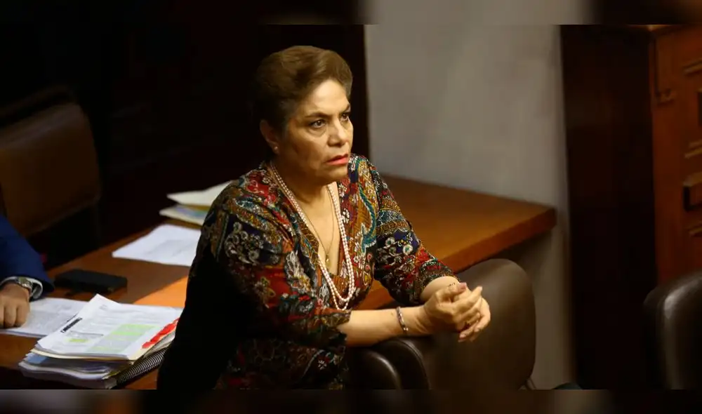 La conversación entre Luz Salgado y Octavio Salazar en donde se comenta el caso del coronel Harvey Colchado. La conversación entre Luz Salgado y Octavio Salazar en donde se comenta el caso del coronel Harvey Colchado.