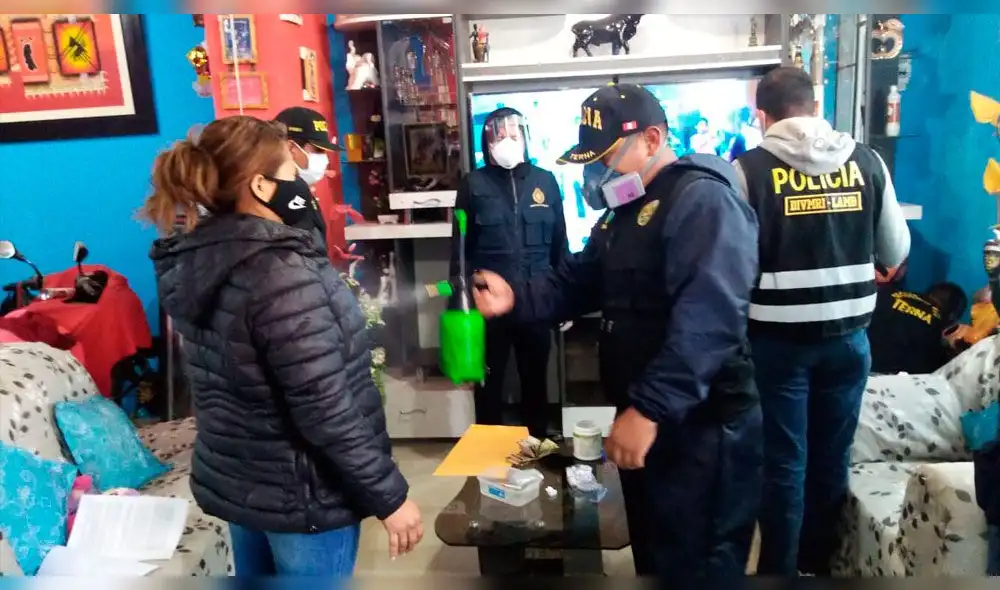 Escuadrón Verde de Chiclayo y Ministerio Público intervinieron a cuatro personas por microcomercialización de drogas. (Foto: PNP)