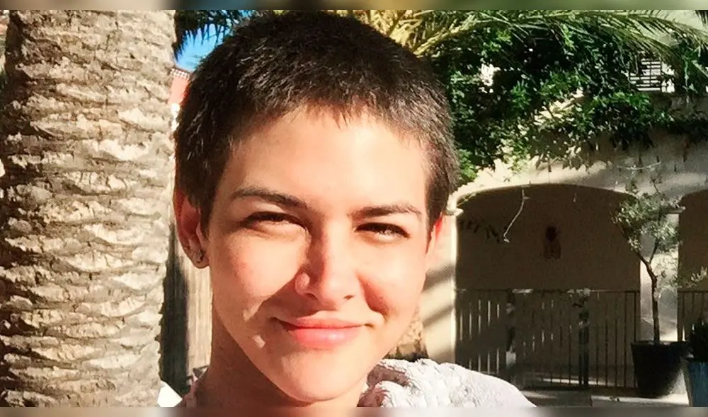 A través de Twitter, la actriz Anahí de Cárdenas compartió con sus seguidores una antigua foto donde muestra su entrañable sonrisa. A través de Twitter, la actriz Anahí de Cárdenas compartió con sus seguidores una antigua foto donde muestra su entrañable sonrisa.