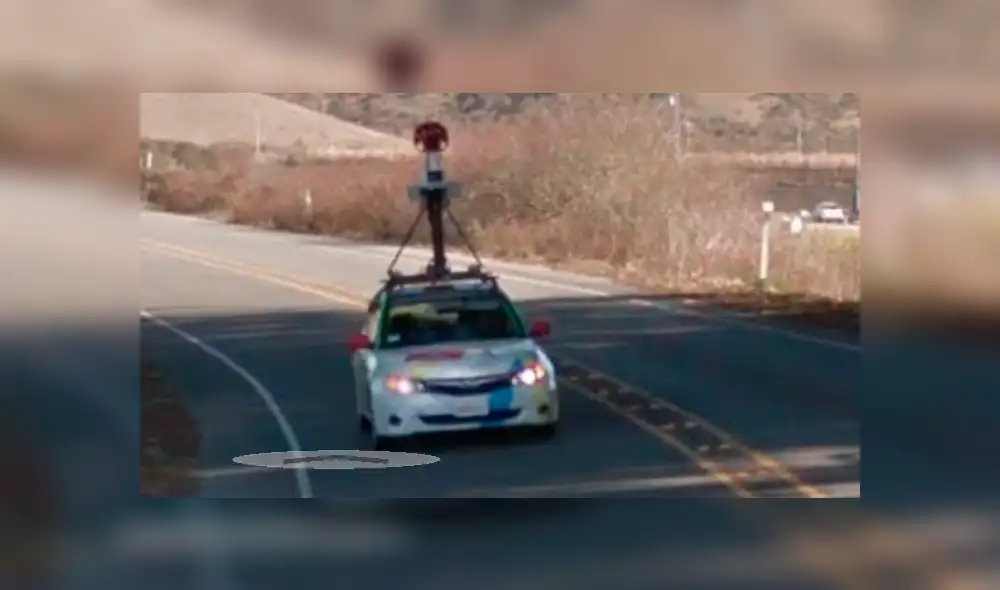 Google Maps: dos autos de Street View se encuentran en el camino, pero sucede lo inesperado [FOTOS]