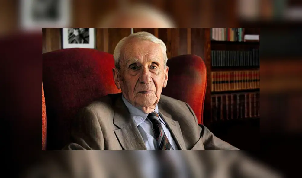 Christopher Tolkien contribuyó en la difusión del trabajo de su padre J.R.R. Tolkien desde su muerte en 1973. (Foto: El País)