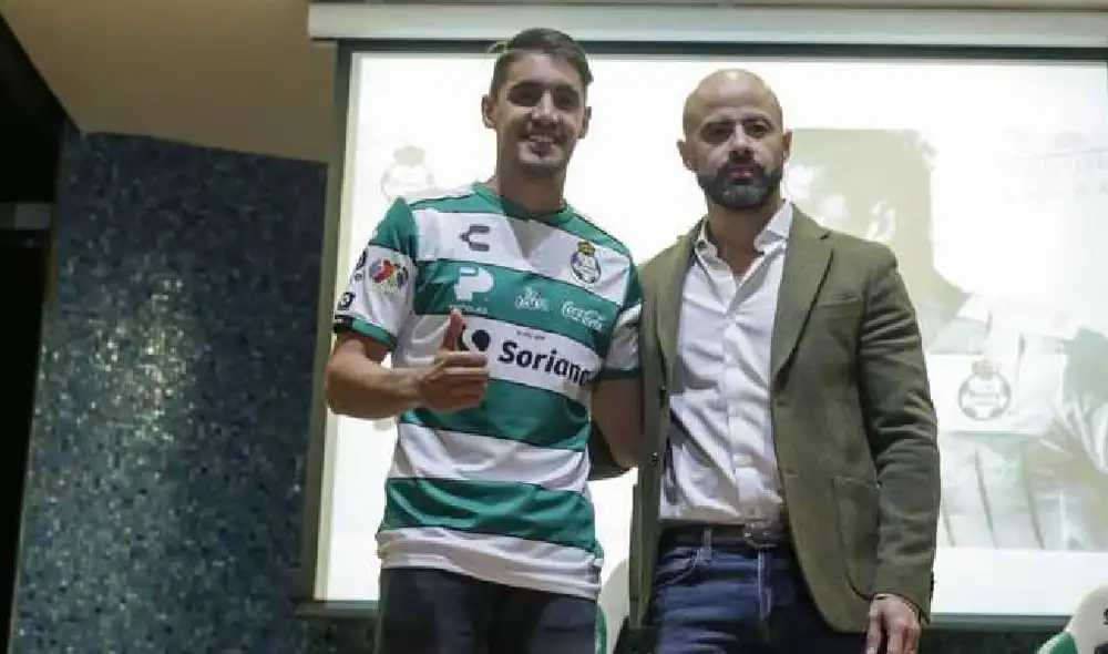 Josecarlos van Rankin sumó una victoria y una derrota en la eLiga MX.