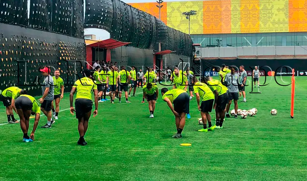 Flamengo entrena en la Videna con cerco en los alrededores para evitar espionaje.