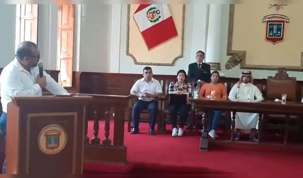 Empresario árabe llega a la Municipalidad Provincial de Chiclayo. Empresario árabe llega a la Municipalidad Provincial de Chiclayo.