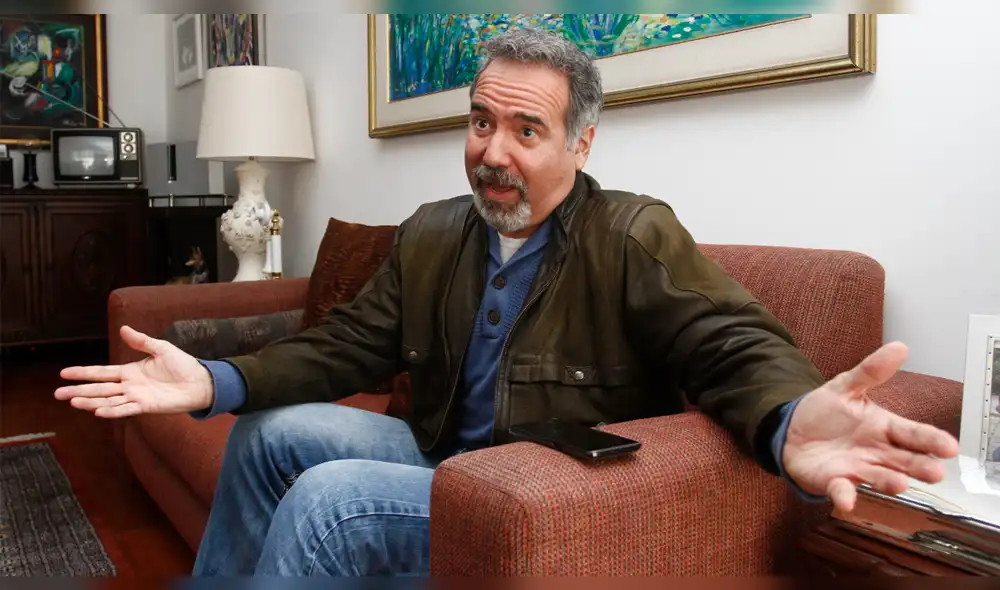 Petrozzi califica de "irrelevante" que la Bancada Liberal sea oficialista o no Petrozzi califica de "irrelevante" que la Bancada Liberal sea oficialista o no