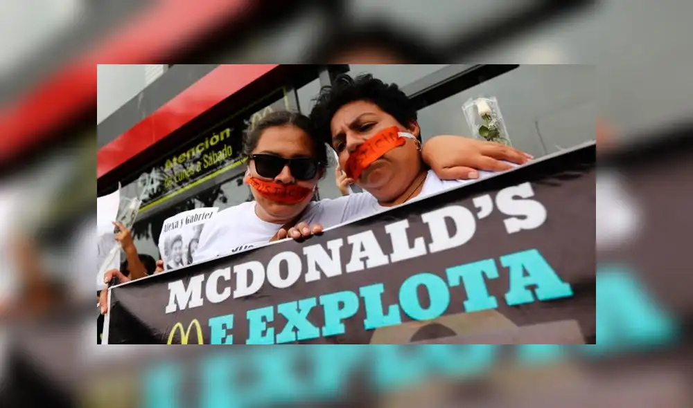 Realizaron plantón en McDonald’s de Miraflores para exigir justicia por muerte de jóvenes trabajadores