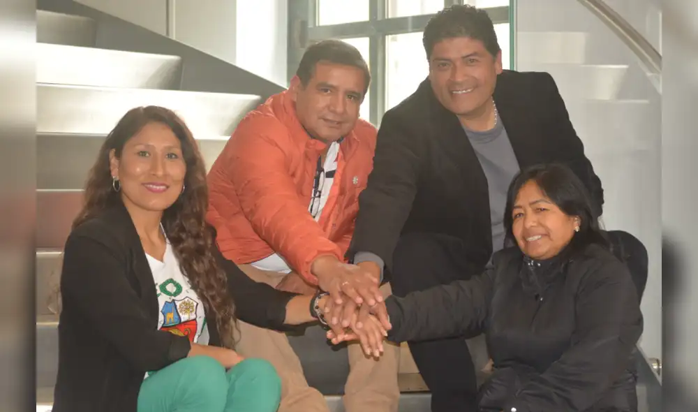 Unidos. Sayuri Almirón, Carlos Pino, Pedro Gutiérrez y Elizabeth Carhuamaca son los cuatro profesores peruanos que asistieron a la conferencia enlightED. Foto: Óscar Chumpitaz