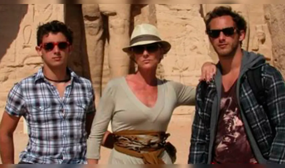 Hijos de Christian Bach cumplen último deseo de su madre antes de morir y conmueven a fans