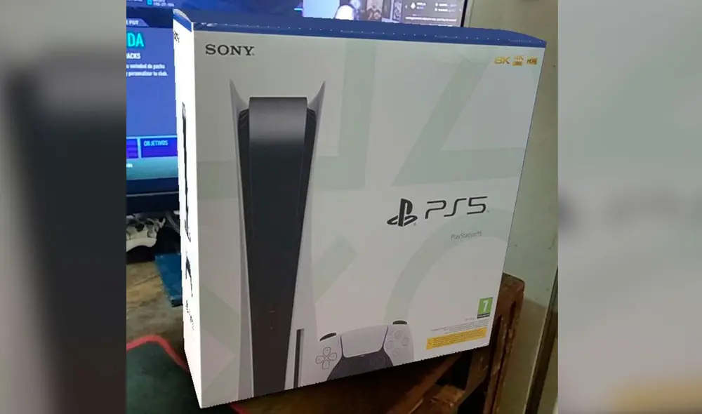 En redes sociales, cientos de usuarios están compartiendo fotos con la caja de la PS5 en sus casas y engañando a muchos presumiendo como si ya tuvieran la consola. ¿Te animas a intentarlo? Foto: Twitter