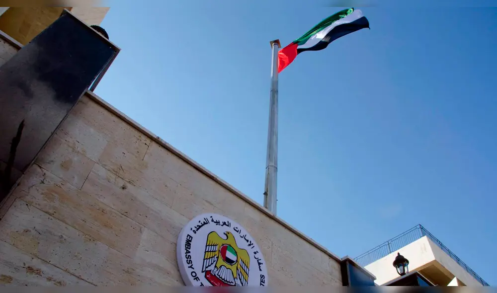 Emiratos Árabes Unidos reabre embajada en Siria tras 7 años de ausencia Emiratos Árabes Unidos reabre embajada en Siria tras 7 años de ausencia