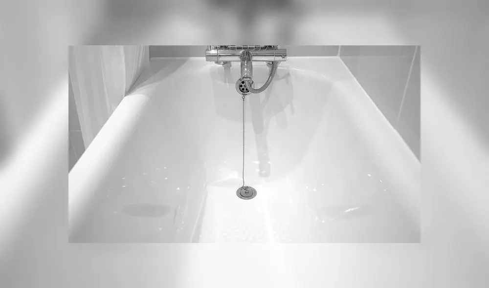 Hombre que ahogó a su pareja en una bañera es sentenciado a prisión Hombre que ahogó a su pareja en una bañera es sentenciado a prisión