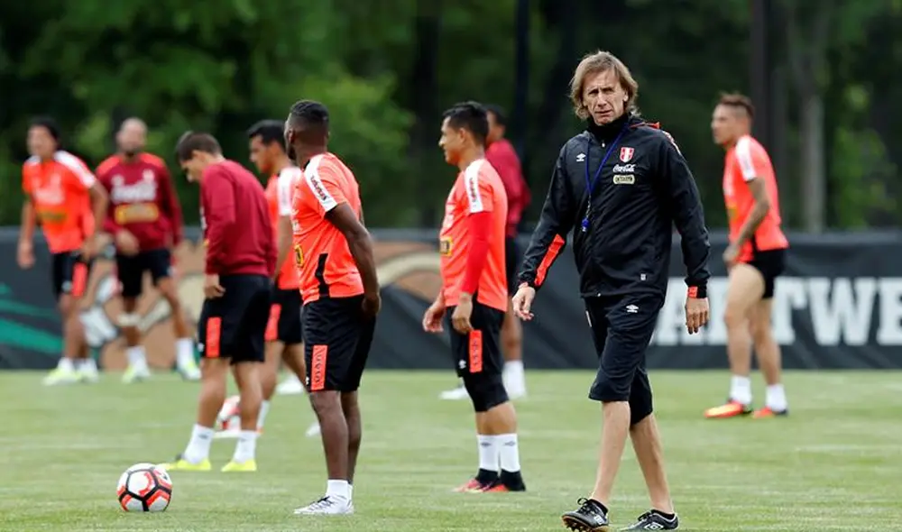 Entrenamiento de la selección peruana.
