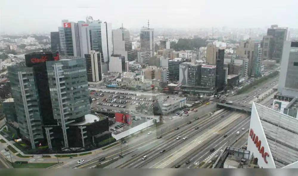 España sigue viendo a Perú como buena opción económica 
