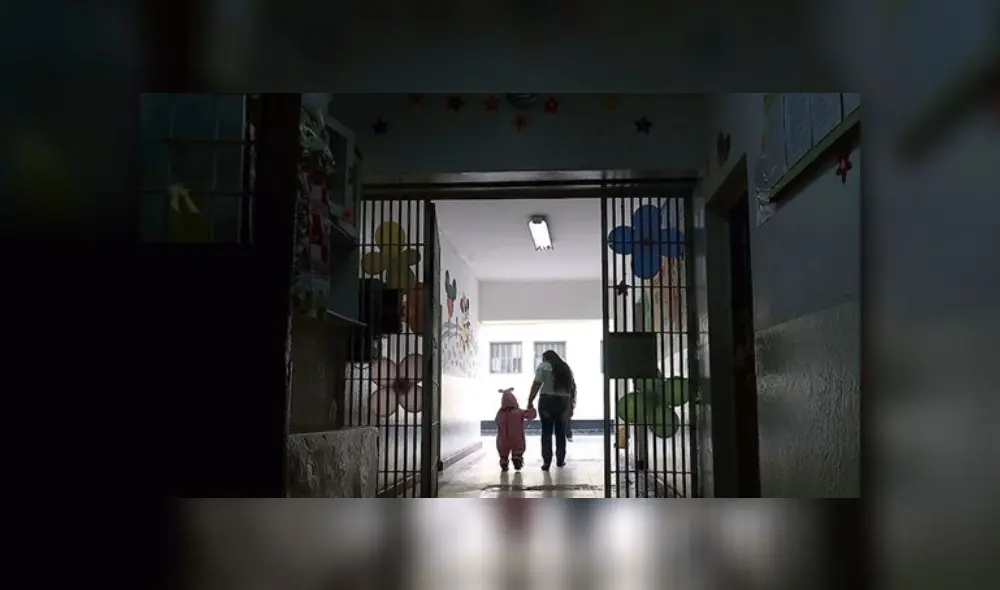 Aquellas reclusas gestantes o que convivan con un menor de edad deberán ser atendidas con prioridad por establecimientos penitenciarios. Foto: El Peruano. Aquellas reclusas gestantes o que convivan con un menor de edad deberán ser atendidas con prioridad por establecimientos penitenciarios. Foto: El Peruano.