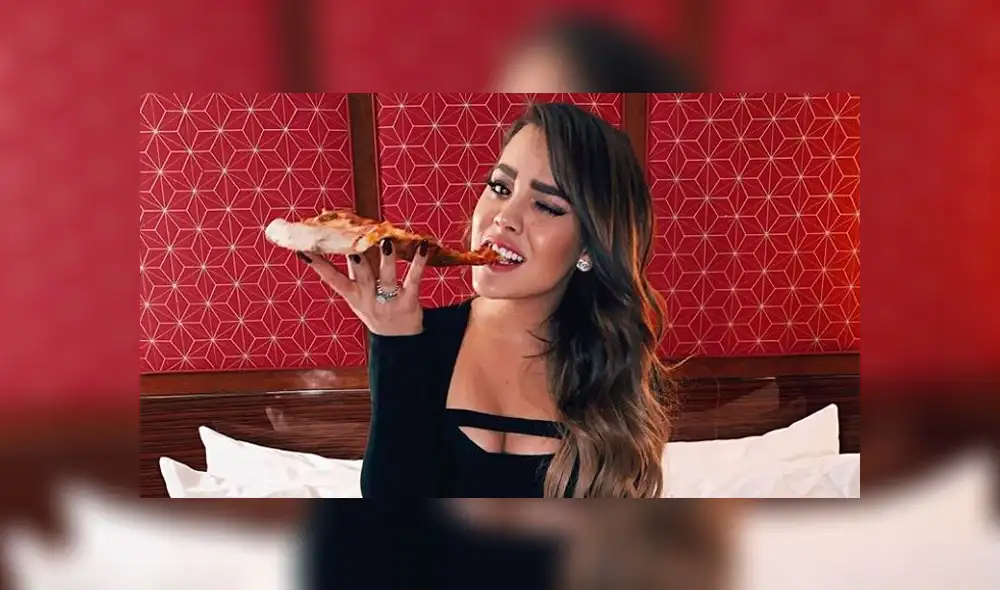 Danna Paola quiso presumir osado look, pero termina siendo blanco de críticas [FOTOS]