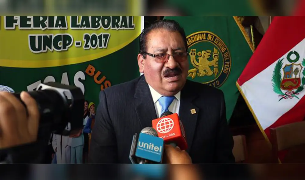 Rector de la UNCP se muestra a favor del referéndum para aprobar reformas