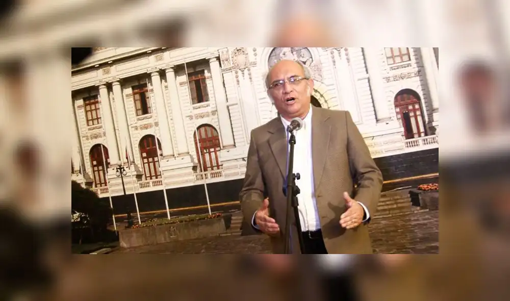 Julio Rosas envió oficio a Cancillería en rechazo del matrimonio igualitario