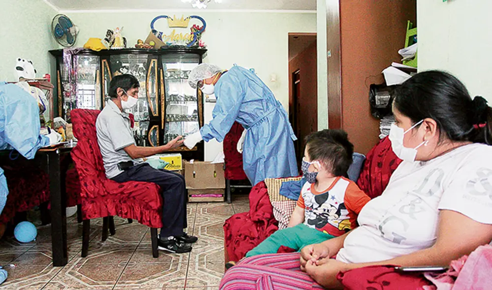 Cuarentena. Los pacientes aislados deben recibir medicinas y alimentos, dicen expertos. Foto: Antonio Melgarejo